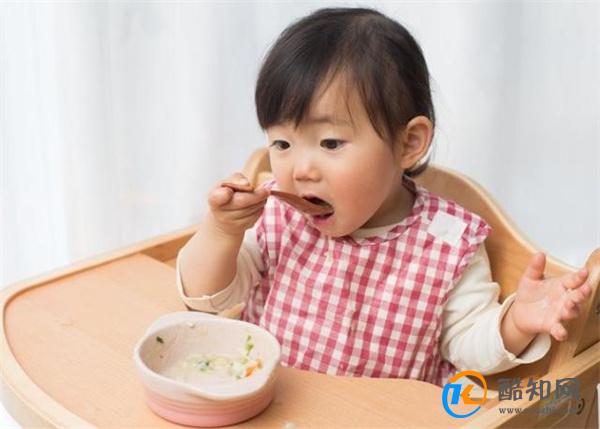 宝宝满1岁后 别再吃糊状辅食 做好3件事 有助于咀嚼能力的提高